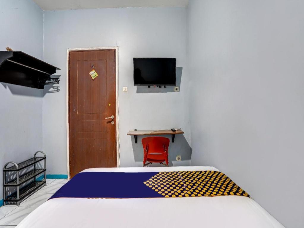 Hotel Spot On 90147 Gosepa Ambengan Plaza Surabaya Exterior foto